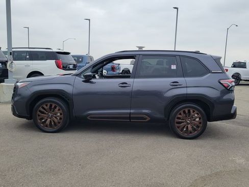 Used 2025 Subaru Forester Sport image 4