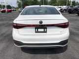Used 2025 Volkswagen Jetta SE image 4