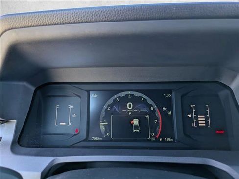 Certified 2025 Toyota Tacoma SR image 11