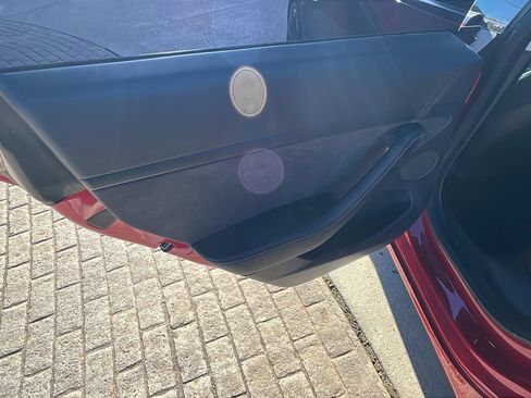 Used 2023 Tesla Model 3 Performance image 23