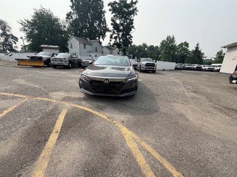 Used 2020 Honda Accord LX image 16
