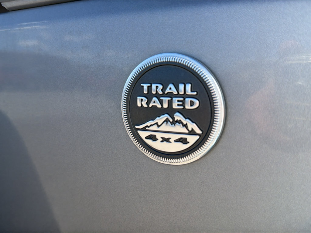 Used 2014 Jeep Wrangler Unlimited Rubicon w/ Max Tow Package AWD/4WD image 8