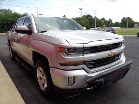 Used 2016 Chevrolet Silverado 1500 LT w/ LPO, Off-Road Sport Package AWD/4WD image 4