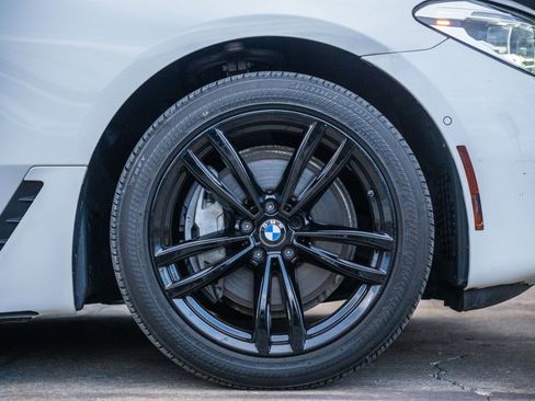 Used 2018 BMW 640i Gran Turismo xDrive w/ M Sport Package image 32