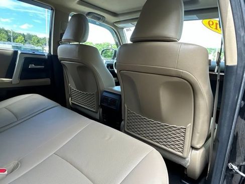Used 2019 Toyota 4Runner Limited AWD/4WD image 39