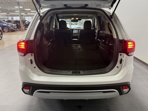 Used 2020 Mitsubishi Outlander GT image 24