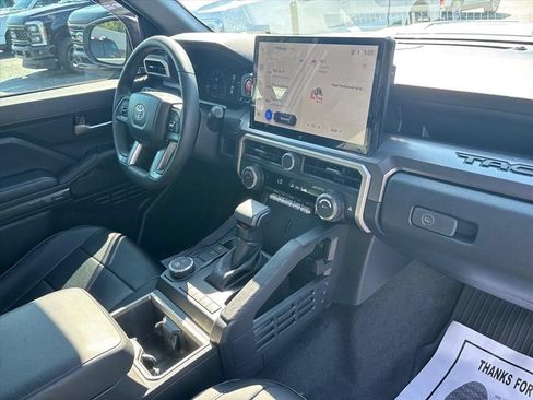 Used 2024 Toyota Tacoma TRD Sport RWD image 13