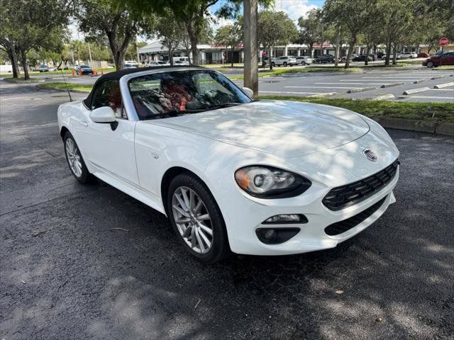 Used 2018 FIAT 124 Spider Lusso RWD image 9