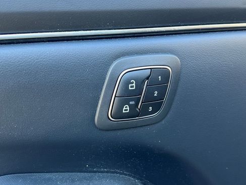 Used 2023 Ford Mustang Mach-E Premium image 17