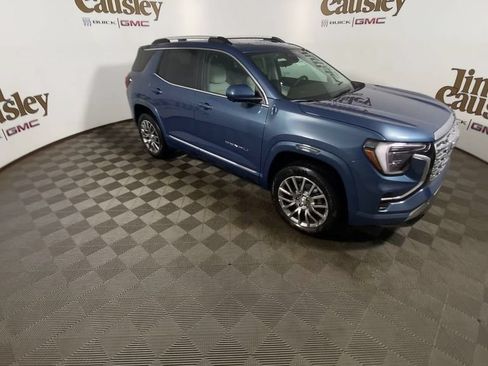 Used 2026 GMC Terrain Denali AWD/4WD image 2