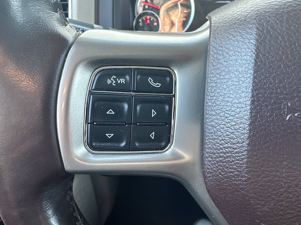 Used 2017 RAM 1500 Laramie w/ Convenience Group AWD/4WD image 39