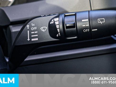 Certified 2025 Nissan Pathfinder S image 30