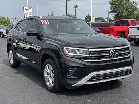 Used 2021 Volkswagen Atlas Cross Sport S FWD image 3