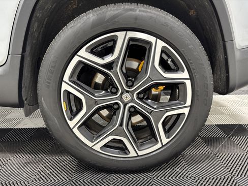 Used 2023 Rivian R1T Adventure image 10