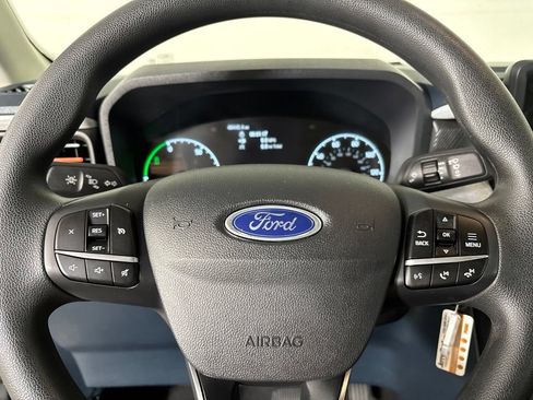 Used 2022 Ford Maverick XLT FWD image 16