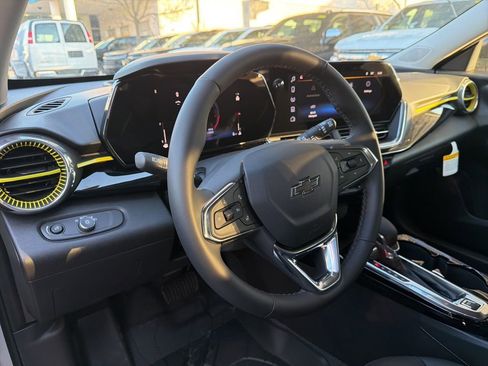 New 2026 Chevrolet Trax ACTIV w/ Sunroof Package image 5