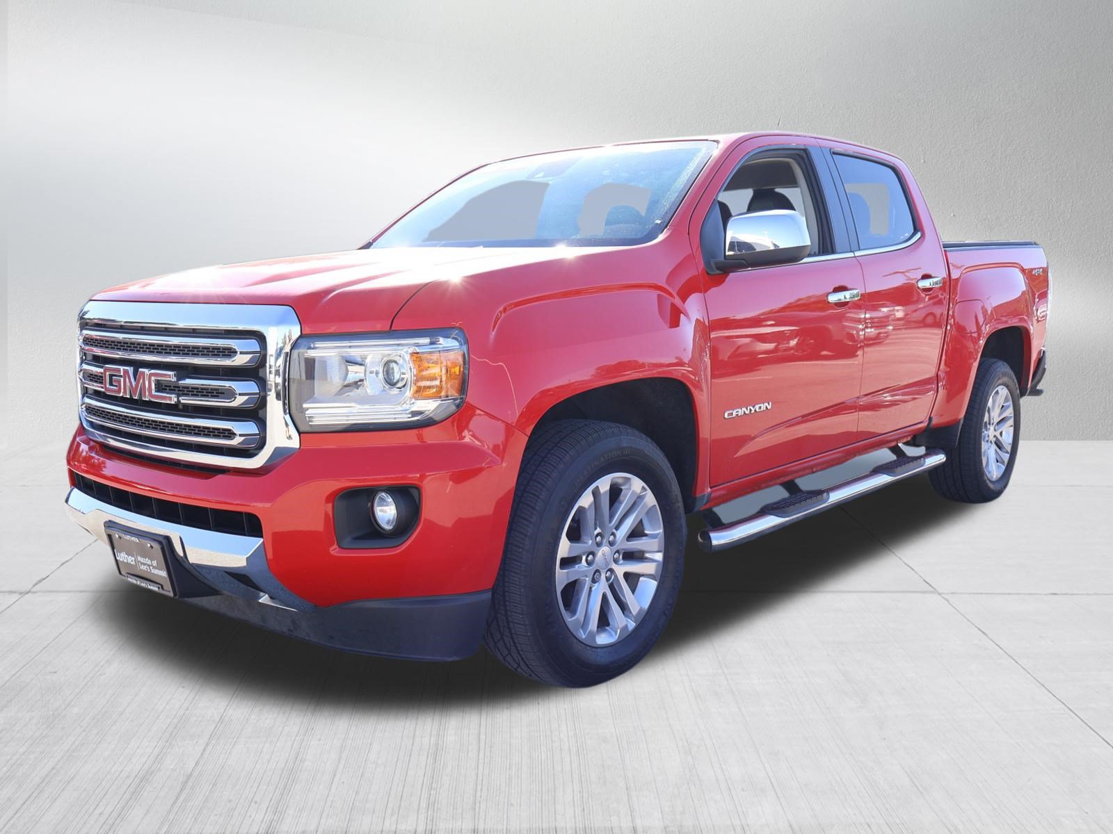 Used 2016 GMC Canyon SLT w/ Driver Alert Package AWD/4WD image 3