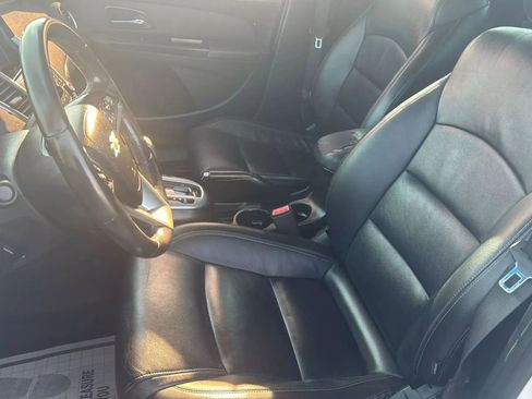 Used 2012 Chevrolet Cruze LT w/ RS Package image 9