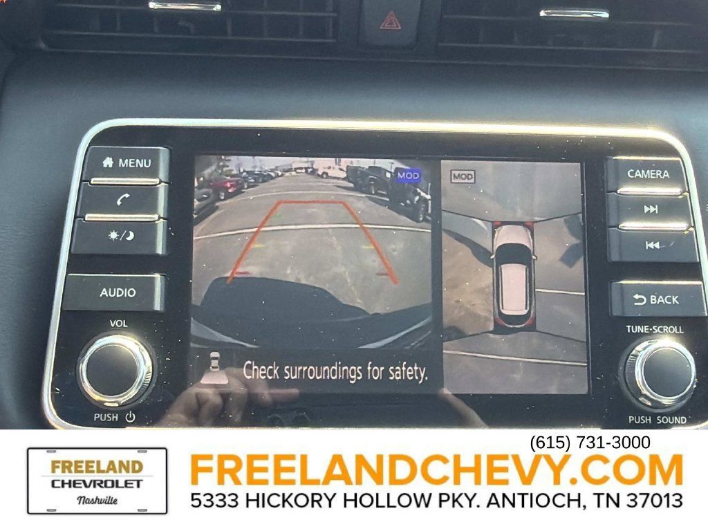 Used 2020 Nissan Kicks SR w/ SR Premium Package FWD image 31