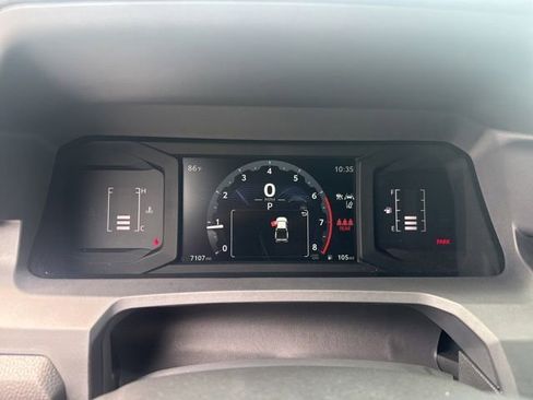 Used 2024 Toyota Tacoma SR5 AWD/4WD image 28