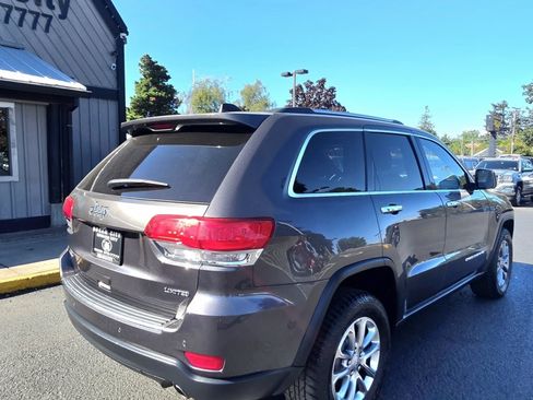 Used 2016 Jeep Grand Cherokee Limited AWD/4WD image 8