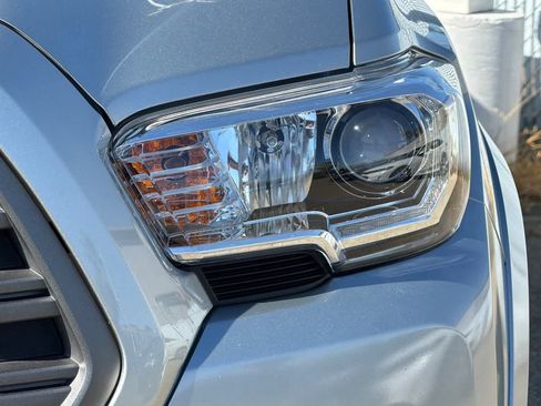 Certified 2023 Toyota Tacoma TRD Sport w/ TRD Premium Sport Package AWD/4WD image 14