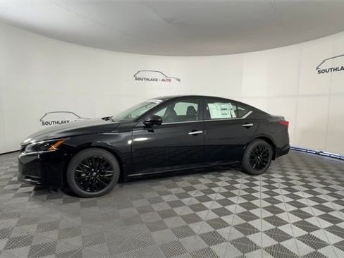 New 2025 Nissan Altima 2.5 SV w/ SV Special Edition Package image 4