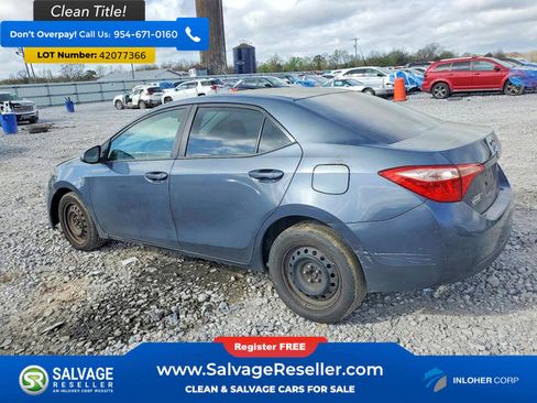 Used 2017 Toyota Corolla LE image 3