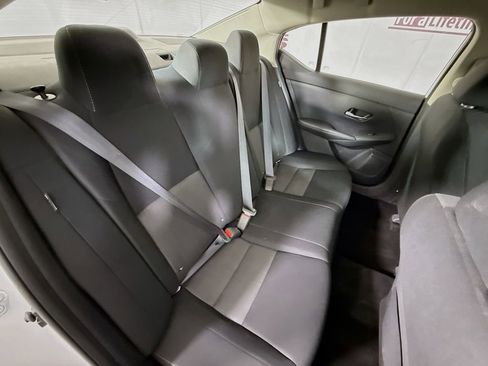 Certified 2023 Nissan Sentra SV FWD image 28