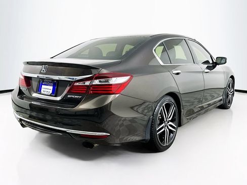 Certified 2017 Honda Accord Sport image 7