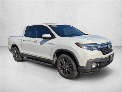Used 2020 Honda Ridgeline Sport image 3