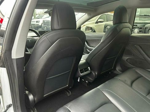 Used 2020 Tesla Model 3 image 15