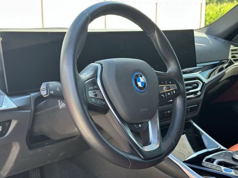 Certified 2024 BMW i4 xDrive40i w/ Premium Package image 20