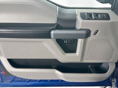 Used 2018 Ford F150 XLT w/ Equipment Group 302A Luxury AWD/4WD image 19