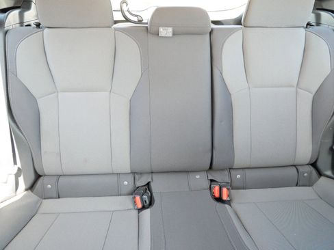 Used 2024 Subaru Crosstrek 2.0i AWD/4WD image 13