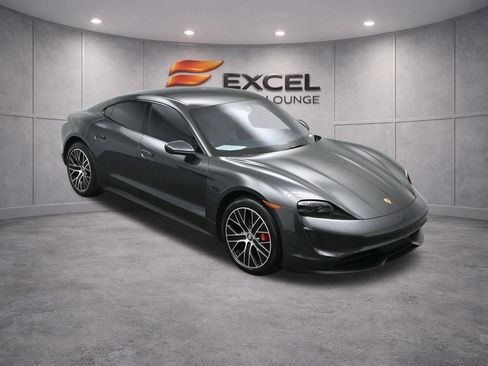 Used 2022 Porsche Taycan 4S image 63