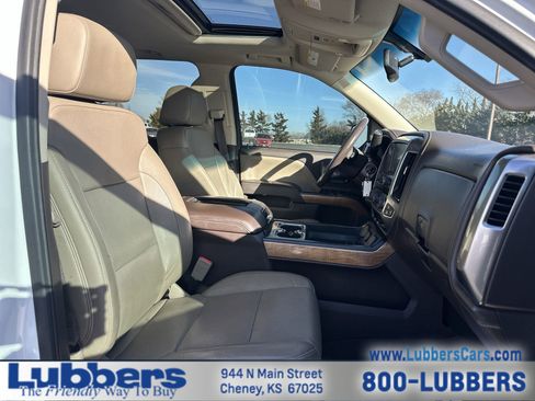 Used 2018 Chevrolet Silverado 1500 LTZ w/ Sport Package image 22