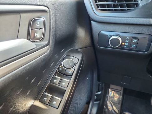 Used 2020 Ford Escape SE AWD/4WD image 33