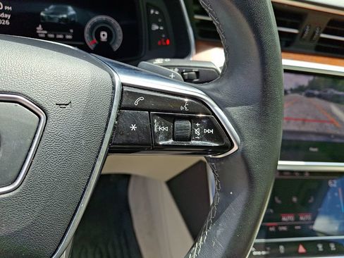 Used 2023 Audi A7 3.0T Premium Plus w/ Premium Plus AWD/4WD image 23