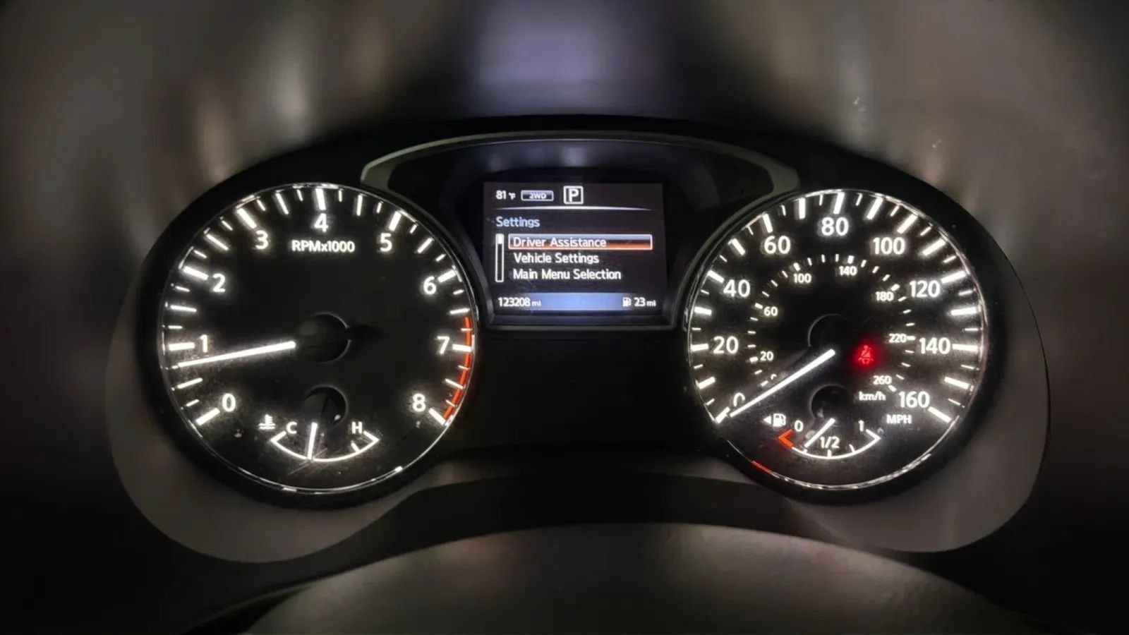 Used 2017 Nissan Pathfinder SV w/ Trailer Tow Package AWD/4WD image 12