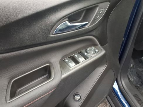 Used 2022 Chevrolet Equinox RS w/ RS Leather Package image 24