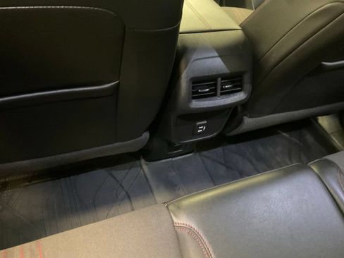 Used 2023 Chevrolet Equinox RS AWD/4WD image 29