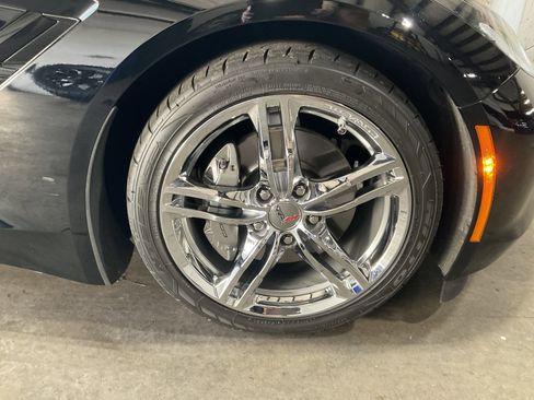 Used 2016 Chevrolet Corvette Stingray Coupe w/ 2LT Preferred Equipment Group RWD image 14