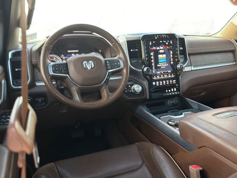 Used 2021 RAM 1500 Limited AWD/4WD image 19