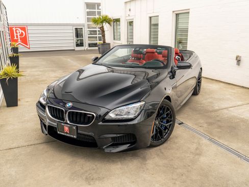 Used 2014 BMW M6 Convertible image 3