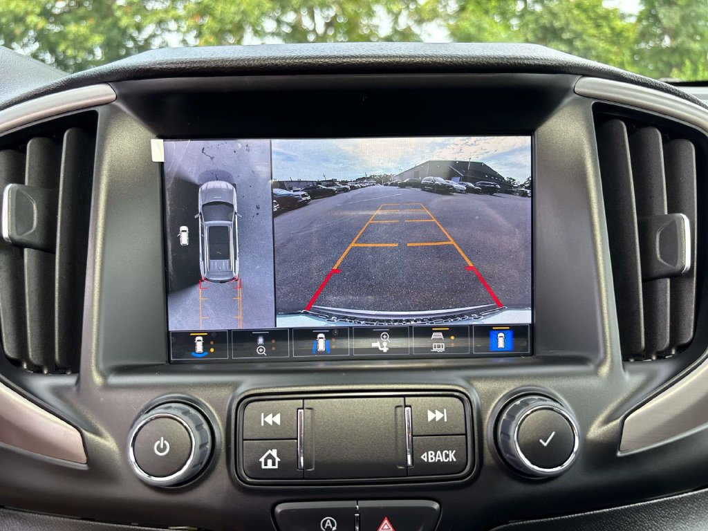 Used 2023 GMC Terrain AT4 w/ Infotainment Package II AWD/4WD image 25