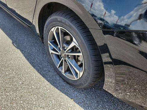 Used 2024 Kia Forte LXS FWD image 26