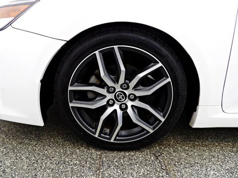 Used 2014 Scion tC FWD image 18