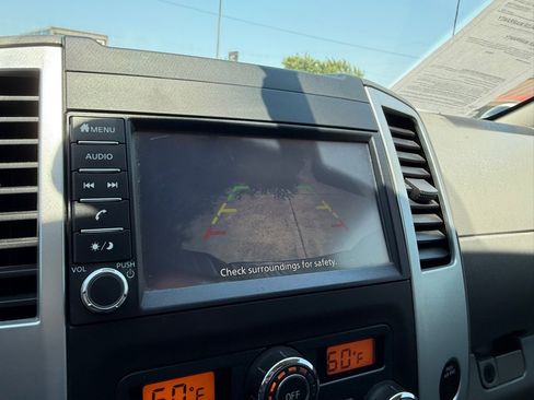 Used 2021 Nissan Frontier SV w/ Midnight Edition Floor Mats image 32