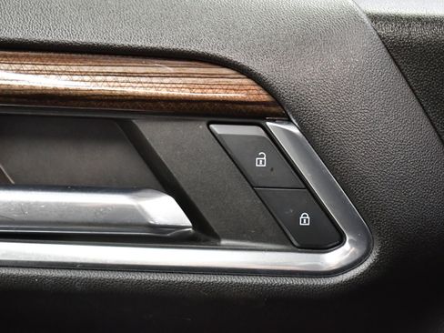 Used 2023 Chevrolet Silverado 1500 LT image 27